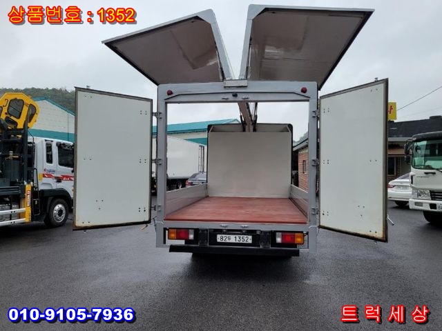 F34FDSFK-006.jpg